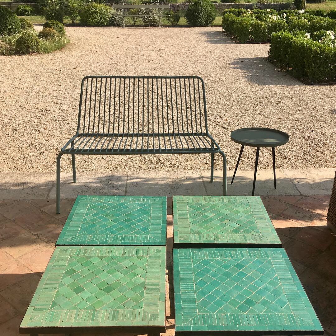 Table basse zellige carrée vert émeraude set jardin